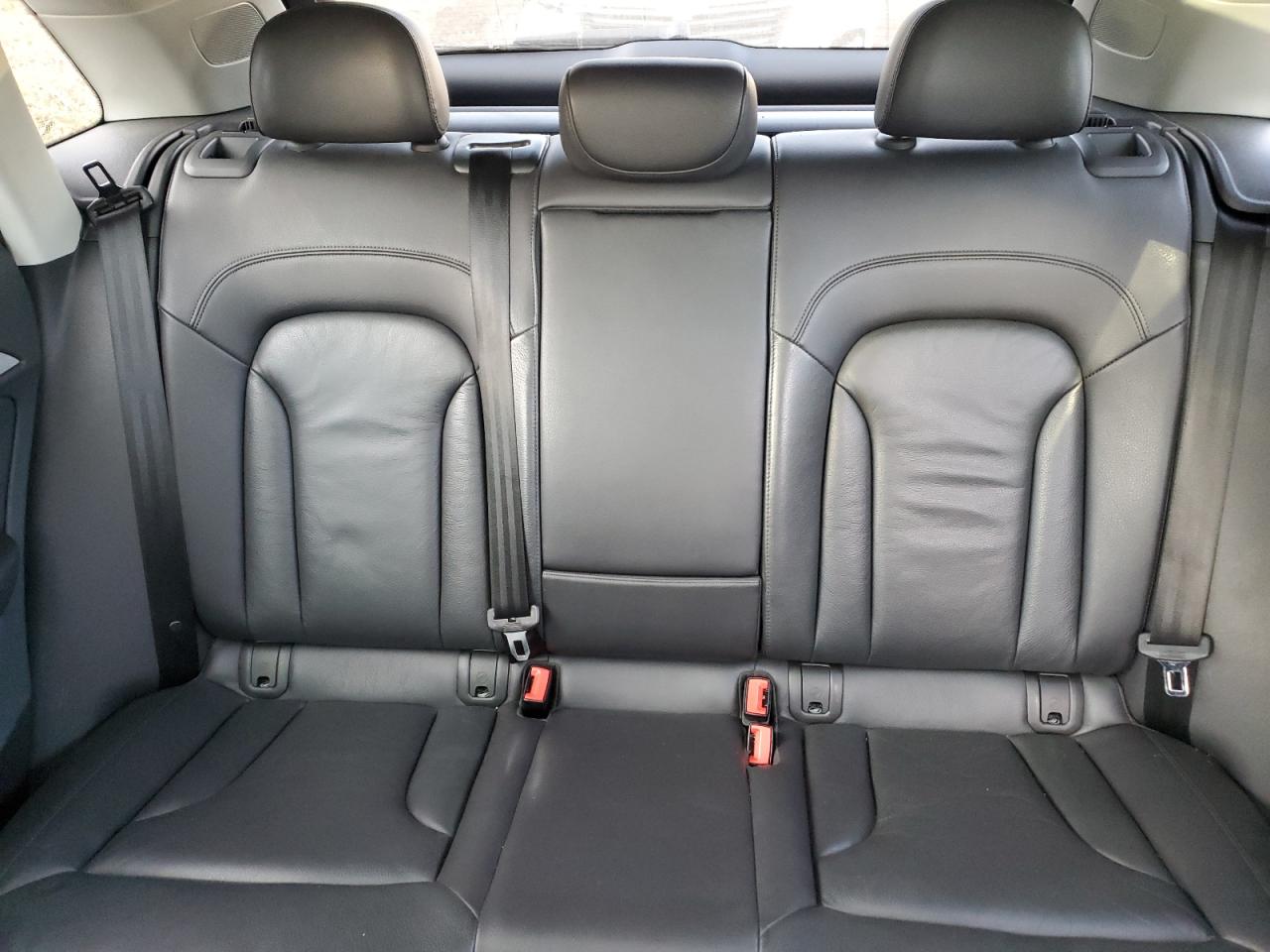 2015 Audi Q3 - Image 10