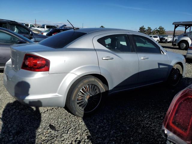Sedans DODGE AVENGER 2012 Srebrny