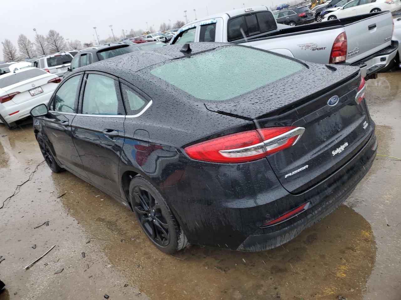 3FA6P0HD7KR172399 2019 Ford Fusion Se