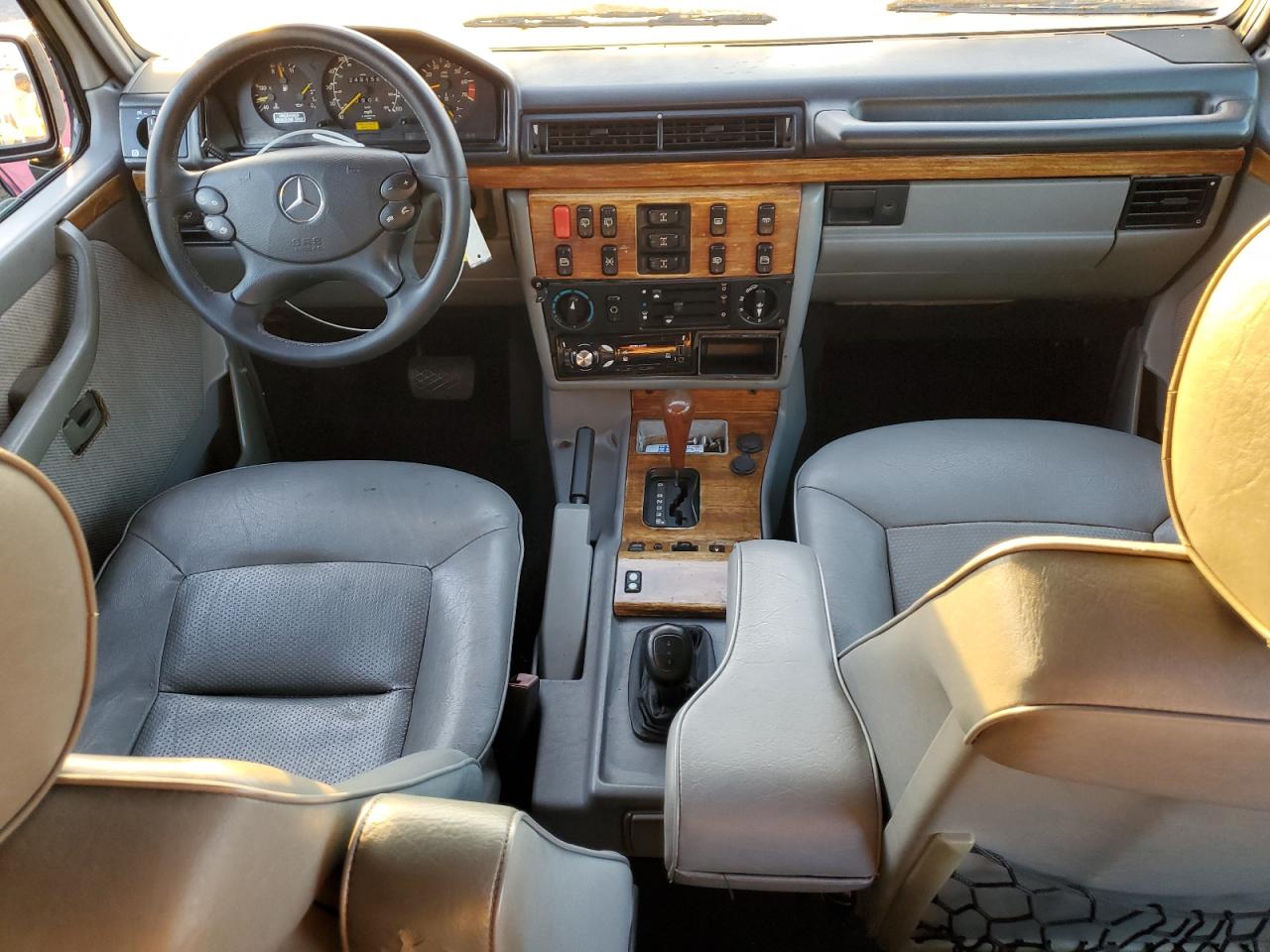 WDB46322817070307 1990 Mercedes-Benz 300 Series