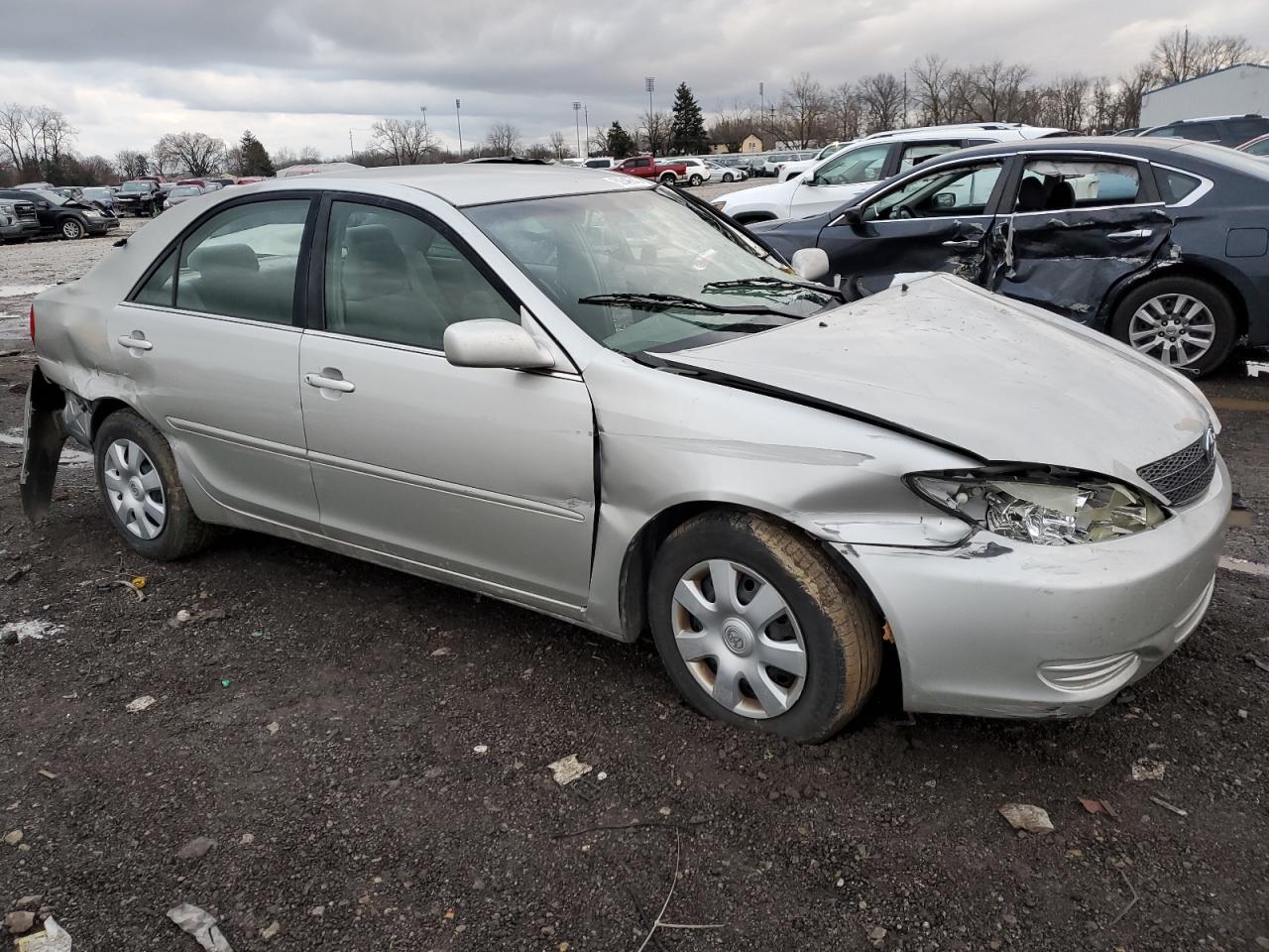 2004 Toyota Camry Le VIN: 4T1BE32K54U837881 Lot: 82349943