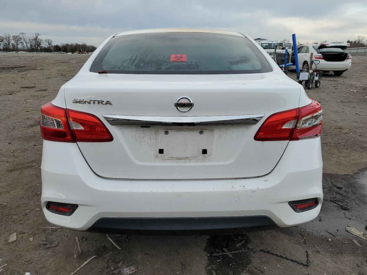 2018 Nissan Sentra - Image 6