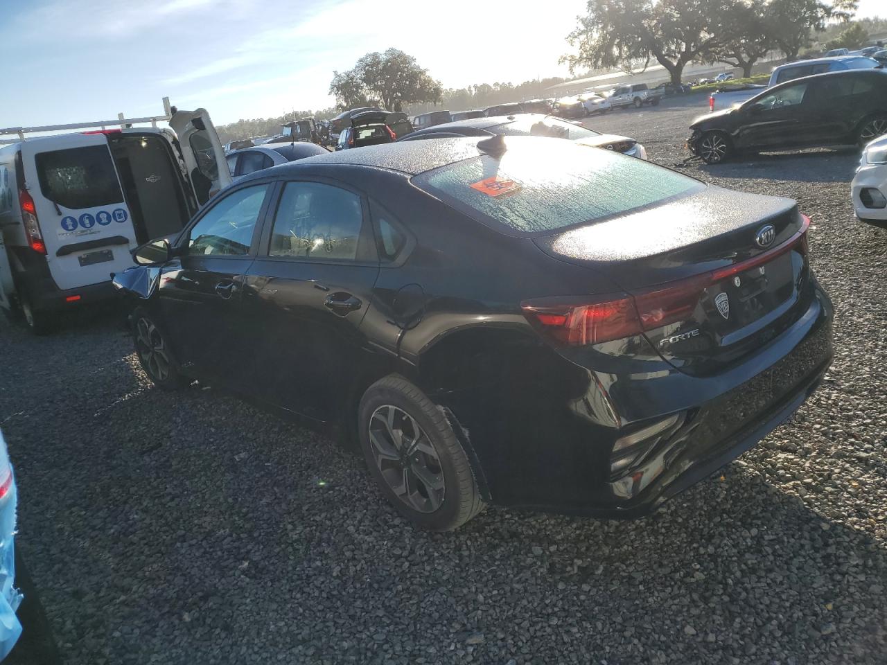 2021 Kia Forte - Image 2