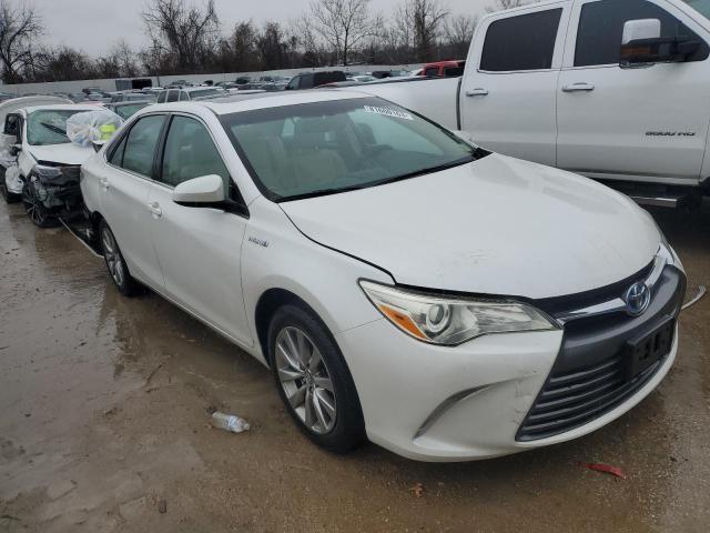  TOYOTA CAMRY 2015 Білий