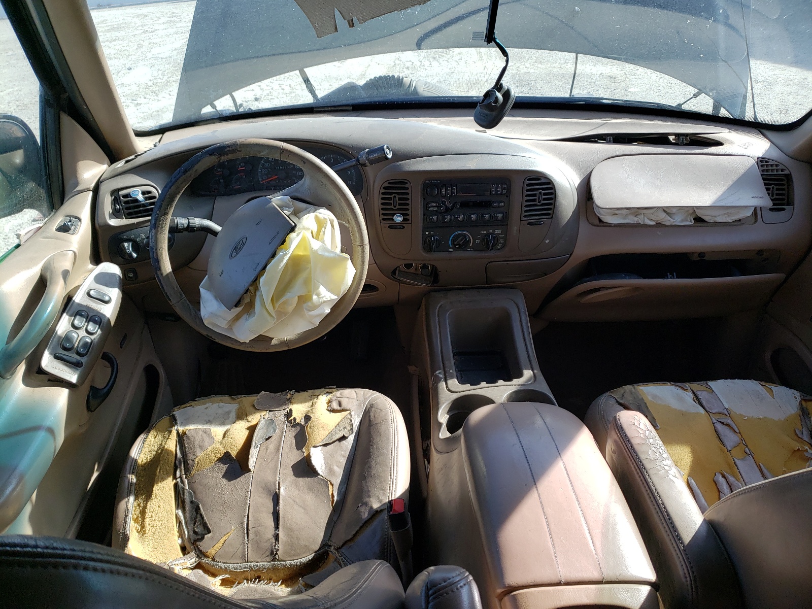 1FMRU17L7WLA31217 1998 Ford Expedition