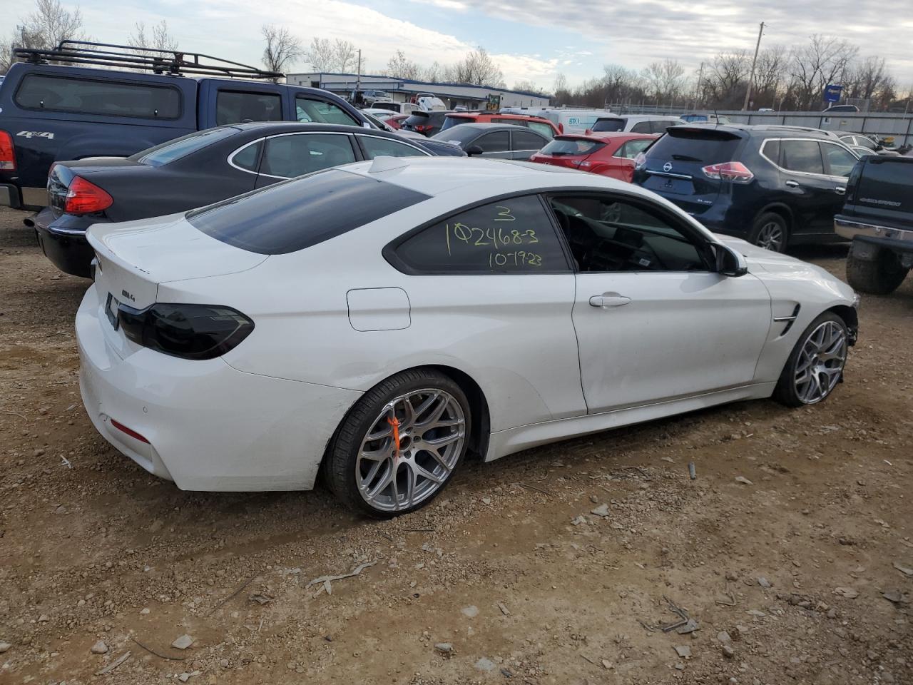 WBS3R9C56FK332514 2015 BMW M4