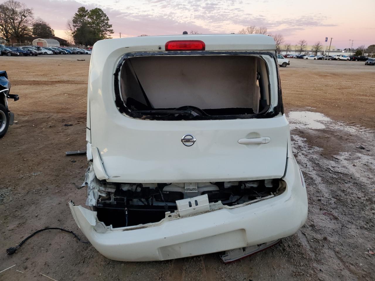 JN8AZ2KR6BT208018 2011 Nissan Cube Base