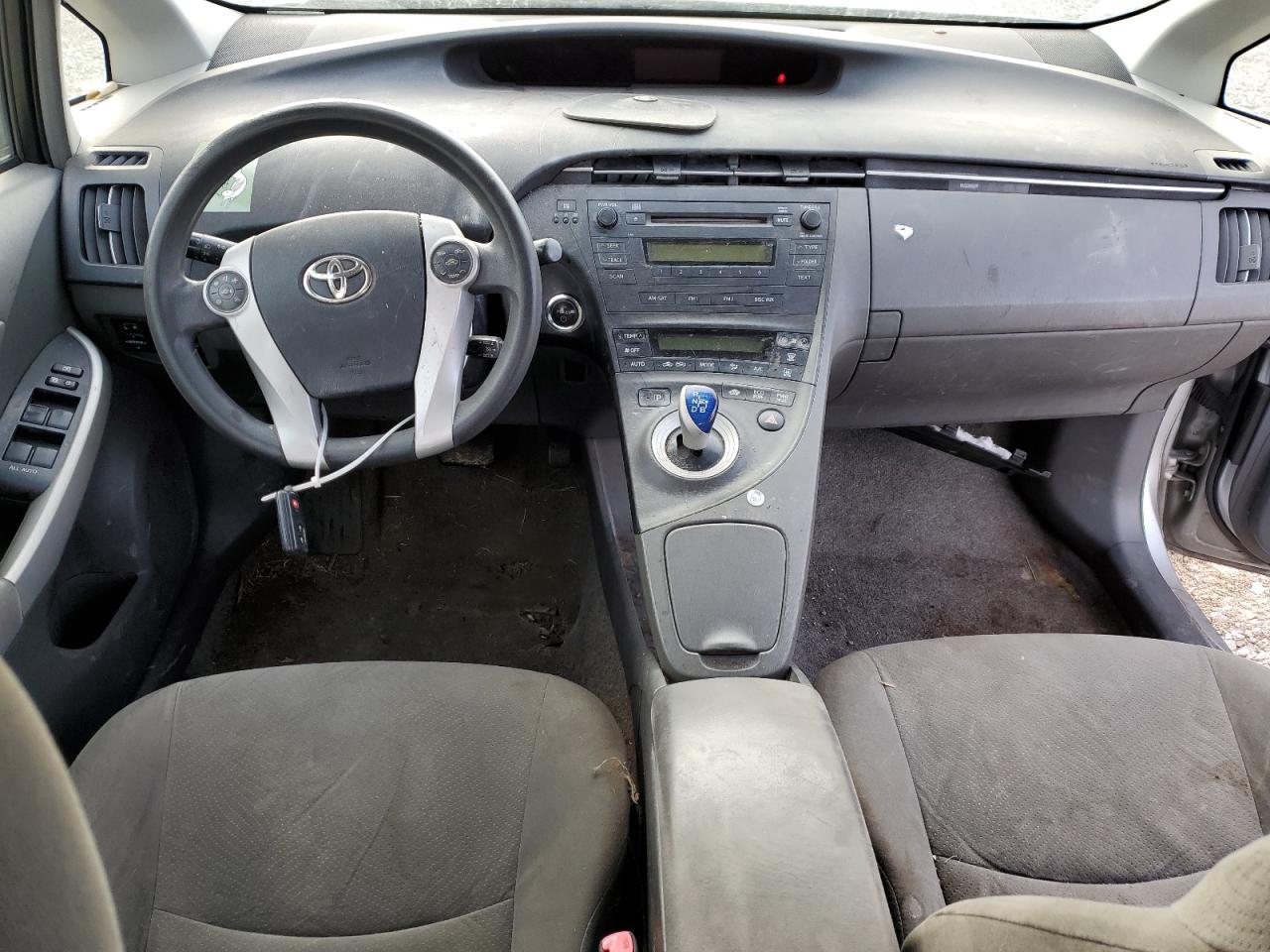 2011 Toyota Prius - Image 8