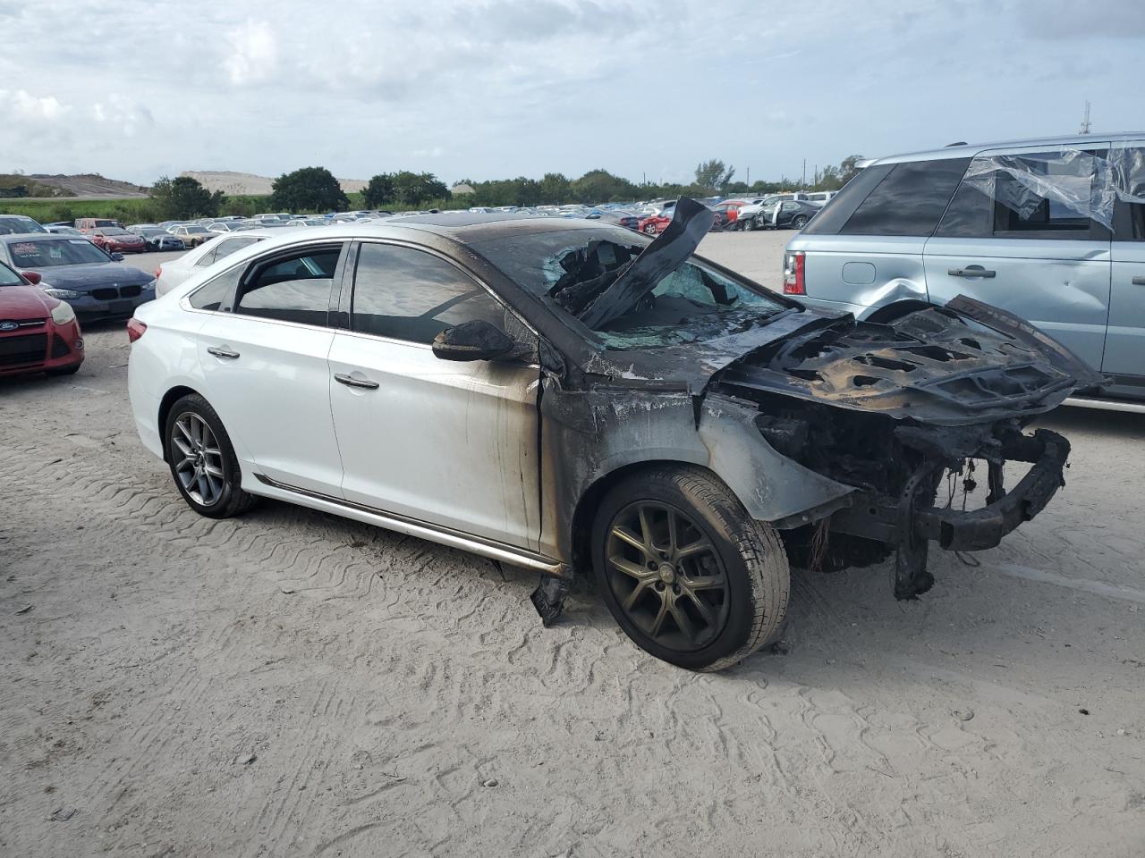 2018 Hyundai Sonata - Image 4