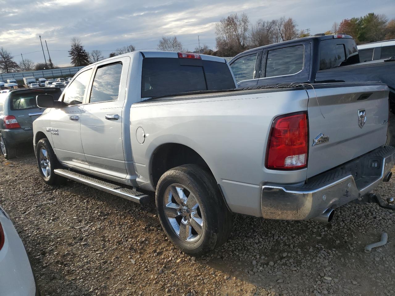 2017 Ram 1500 Slt VIN: 3C6RR7LT8HG729115 Lot: 52322294