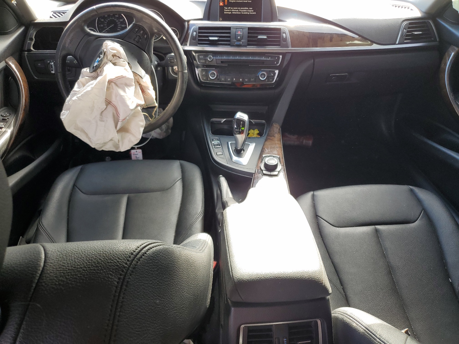 WBA8E5G56GNU20312 2016 BMW 320 Xi