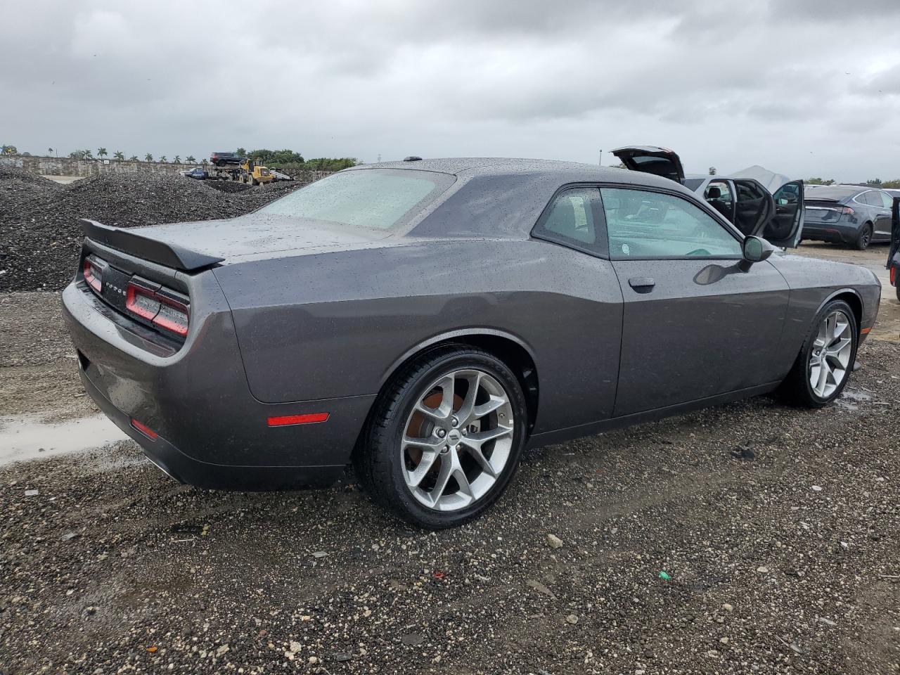 2C3CDZJG4PH525803 2023 Dodge Challenger Gt