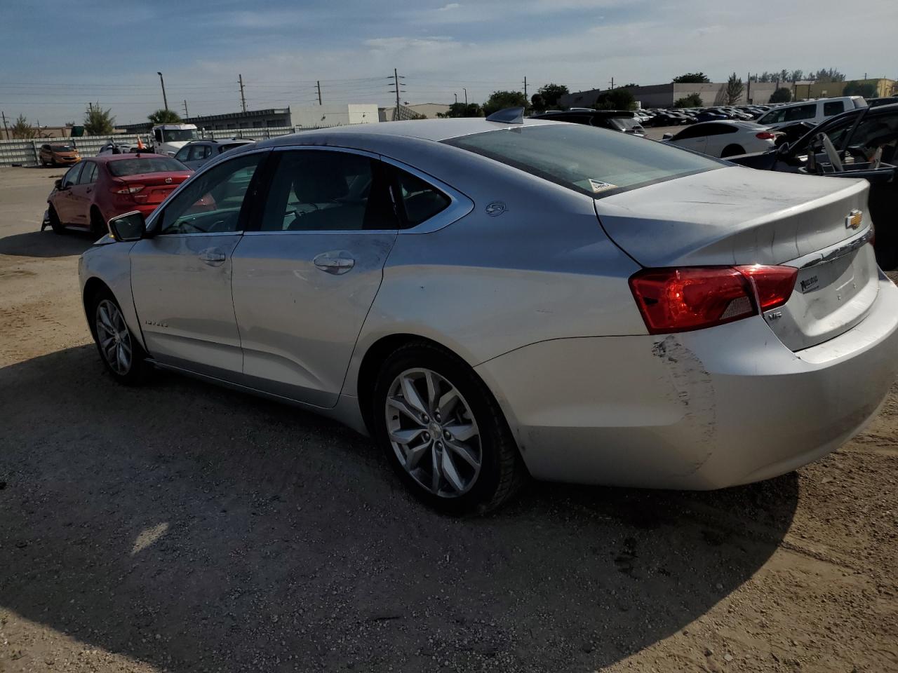 1G11Z5S39KU141099 2019 Chevrolet Impala Lt