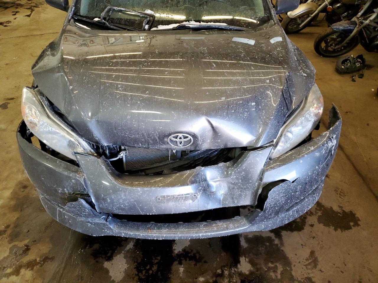 2010 Toyota Corolla Matrix VIN: 2T1KU4EE4AC498946 Lot: 81525193