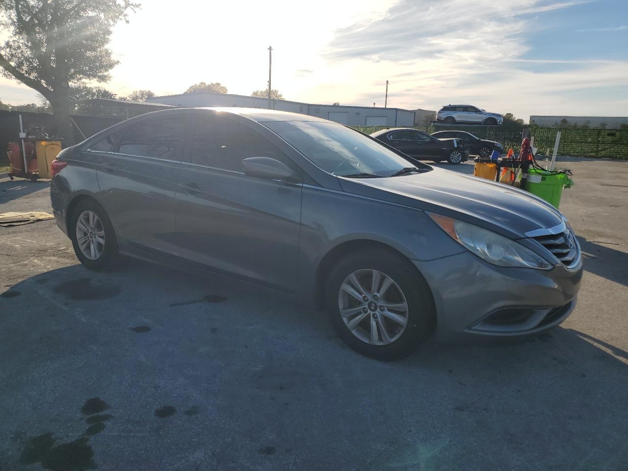 2011 Hyundai Sonata - Image 4
