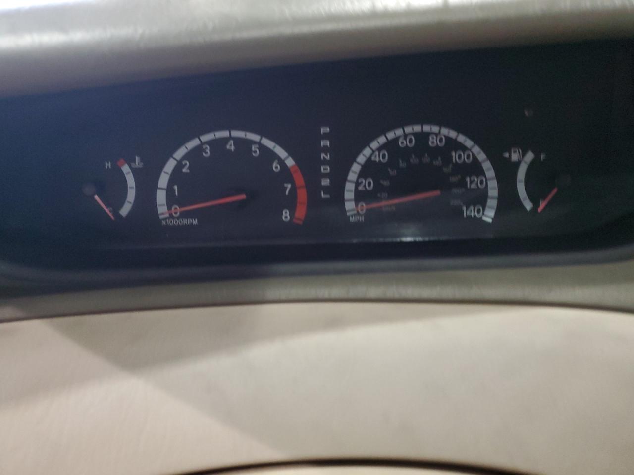 2000 Toyota Avalon Xl VIN: 4T1BF28B9YU049514 Lot: 81416603