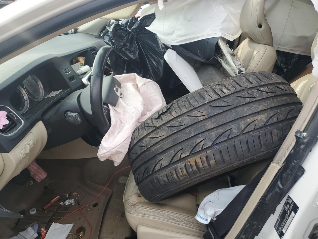 2012 Volvo S60 T5 VIN: YV1622FS5C2089172 Lot: 93178675