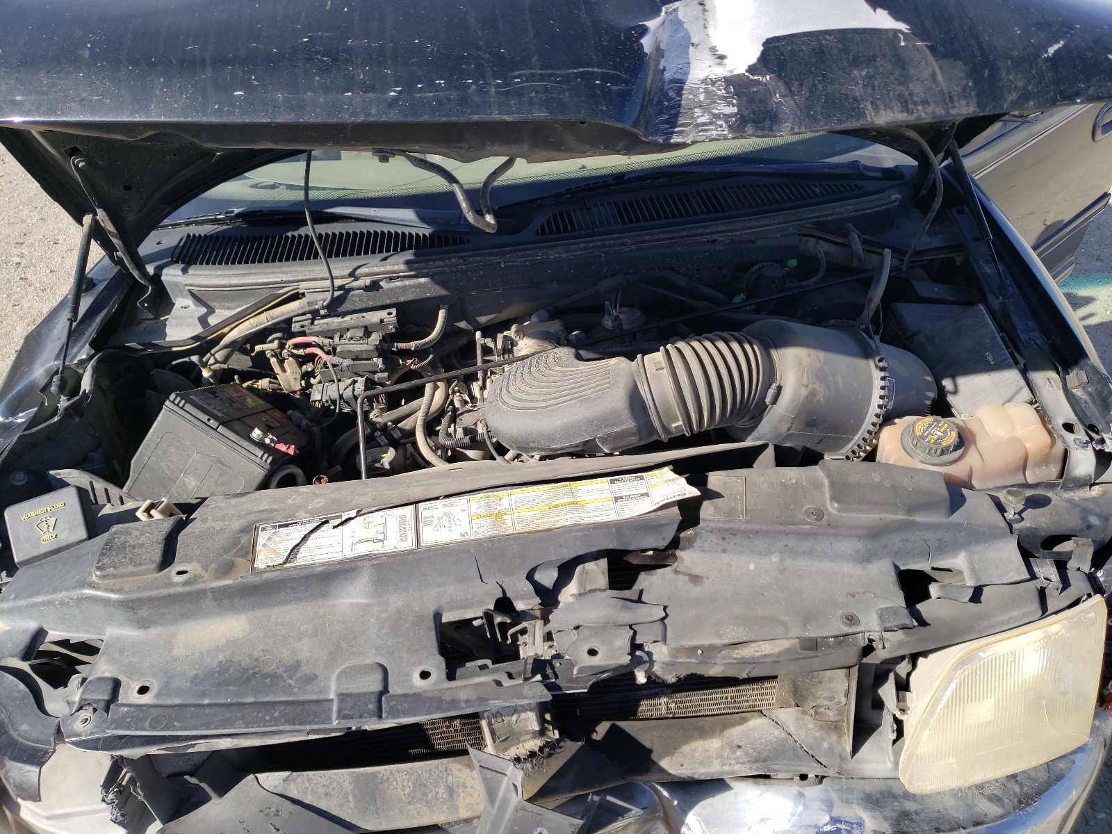 1FMRU17L7WLA31217 1998 Ford Expedition