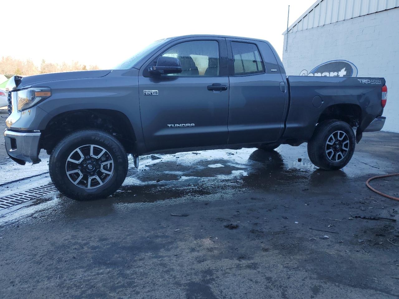 2020 Toyota Tundra Double Cab Sr/Sr5 на продаже в Hillsborough, NJ - Water/Flood