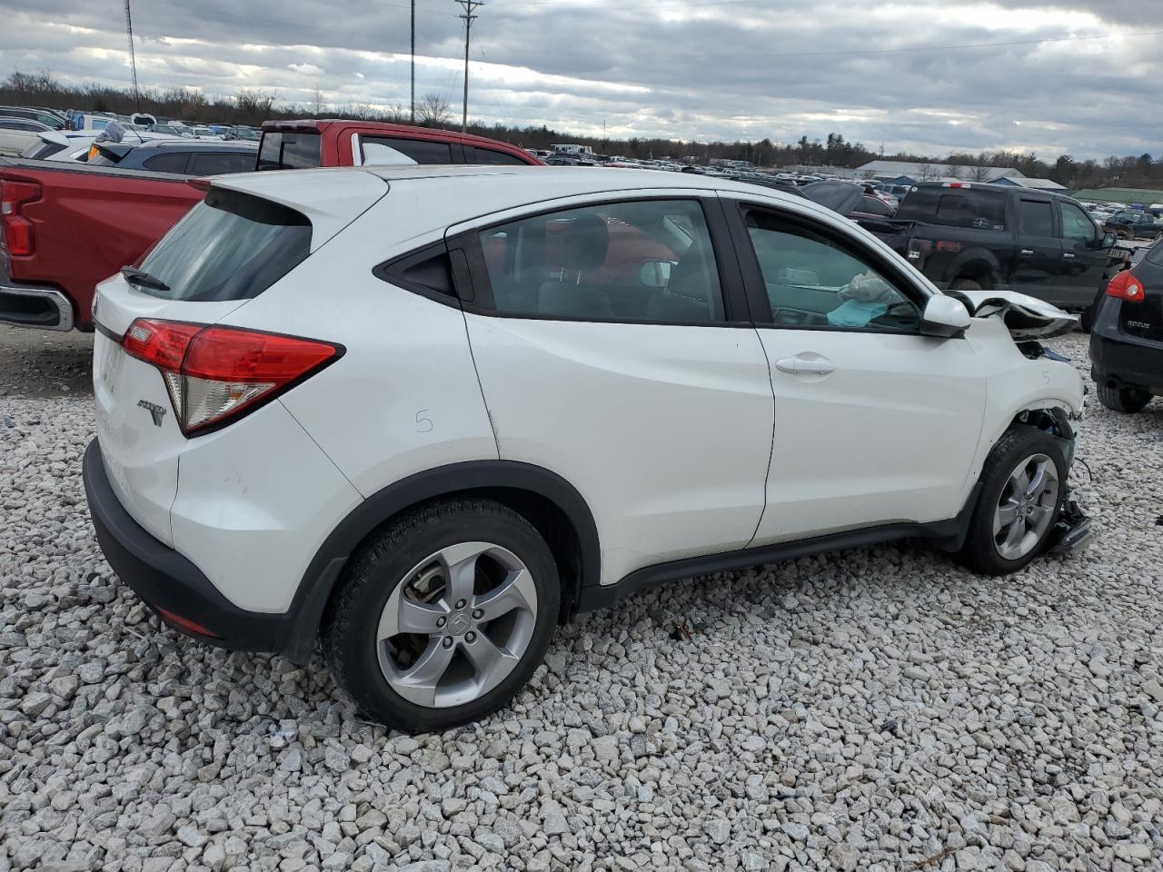 2022 Honda Hr-V Lx VIN: 3CZRU6H34NM742400 Lot: 81774303