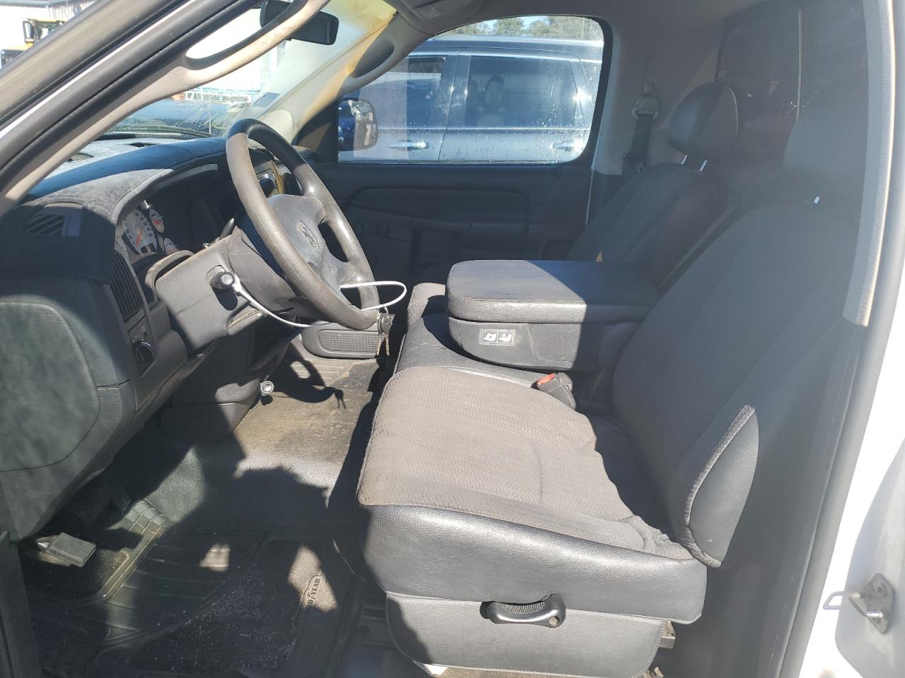 2002 Dodge Ram 1500 VIN: 1D7HA16NX2J184052 Lot: 80855573