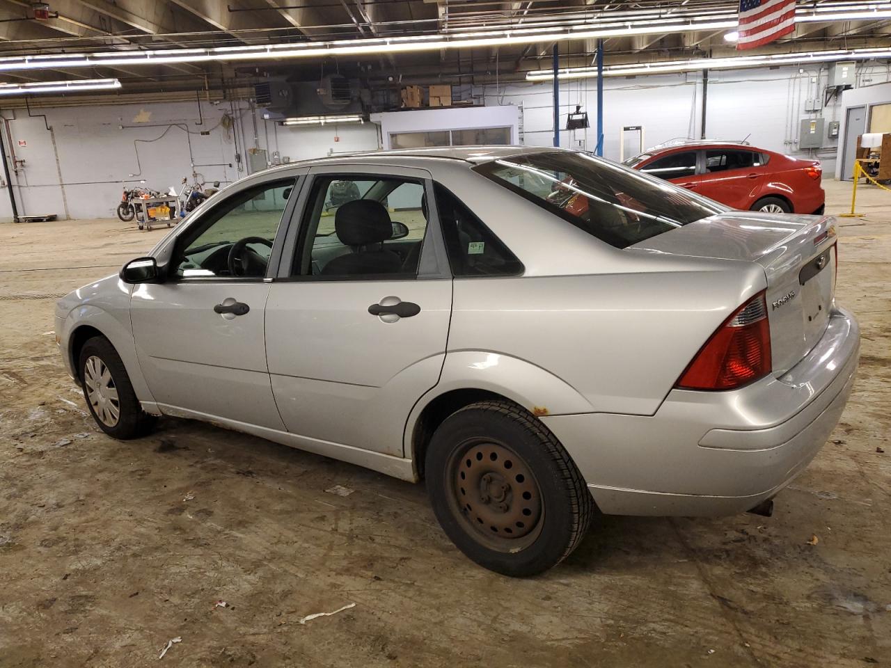 2007 Ford Focus Zx4 VIN: 1FAFP34N77W241225 Lot: 81692633