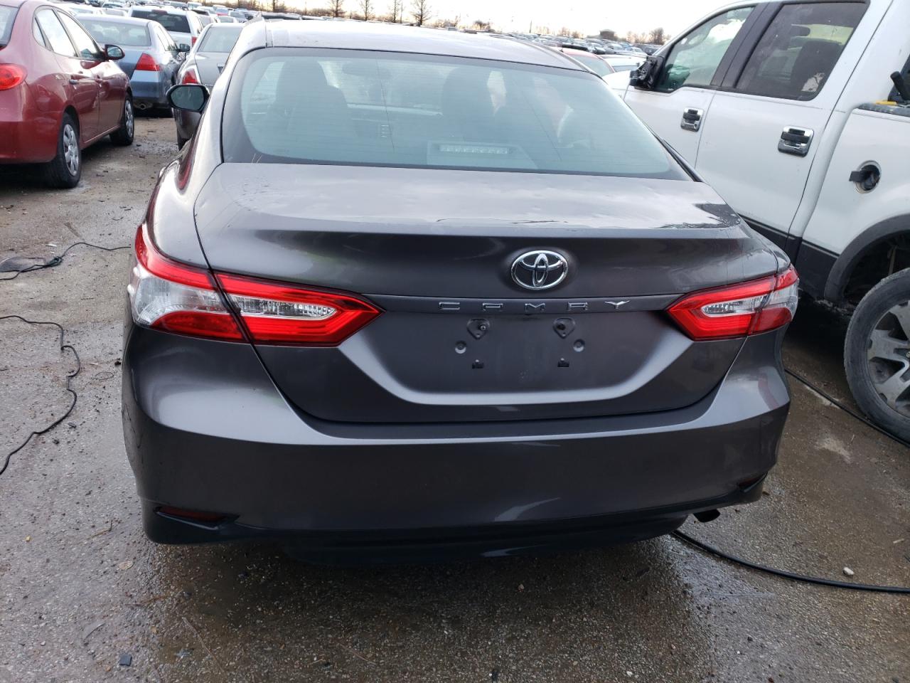 2018 Toyota Camry L VIN: 4T1B11HK7JU532837 Lot: 82198343