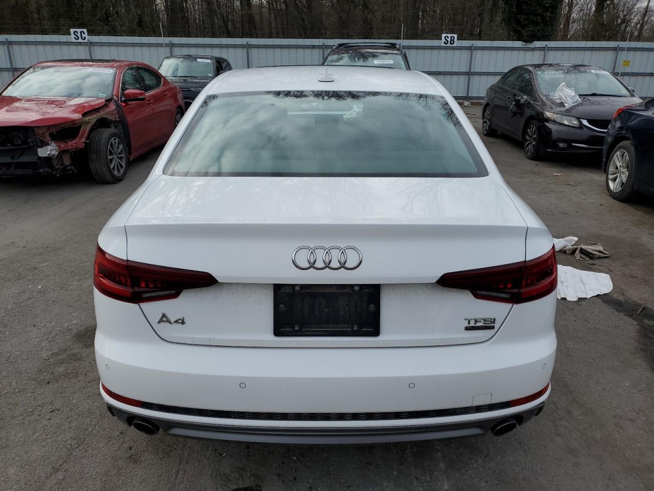 WAUANAF42JA172352 2018 Audi A4 Komfort