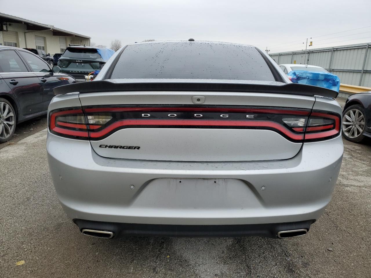 2C3CDXBG2KH700562 2019 Dodge Charger Sxt