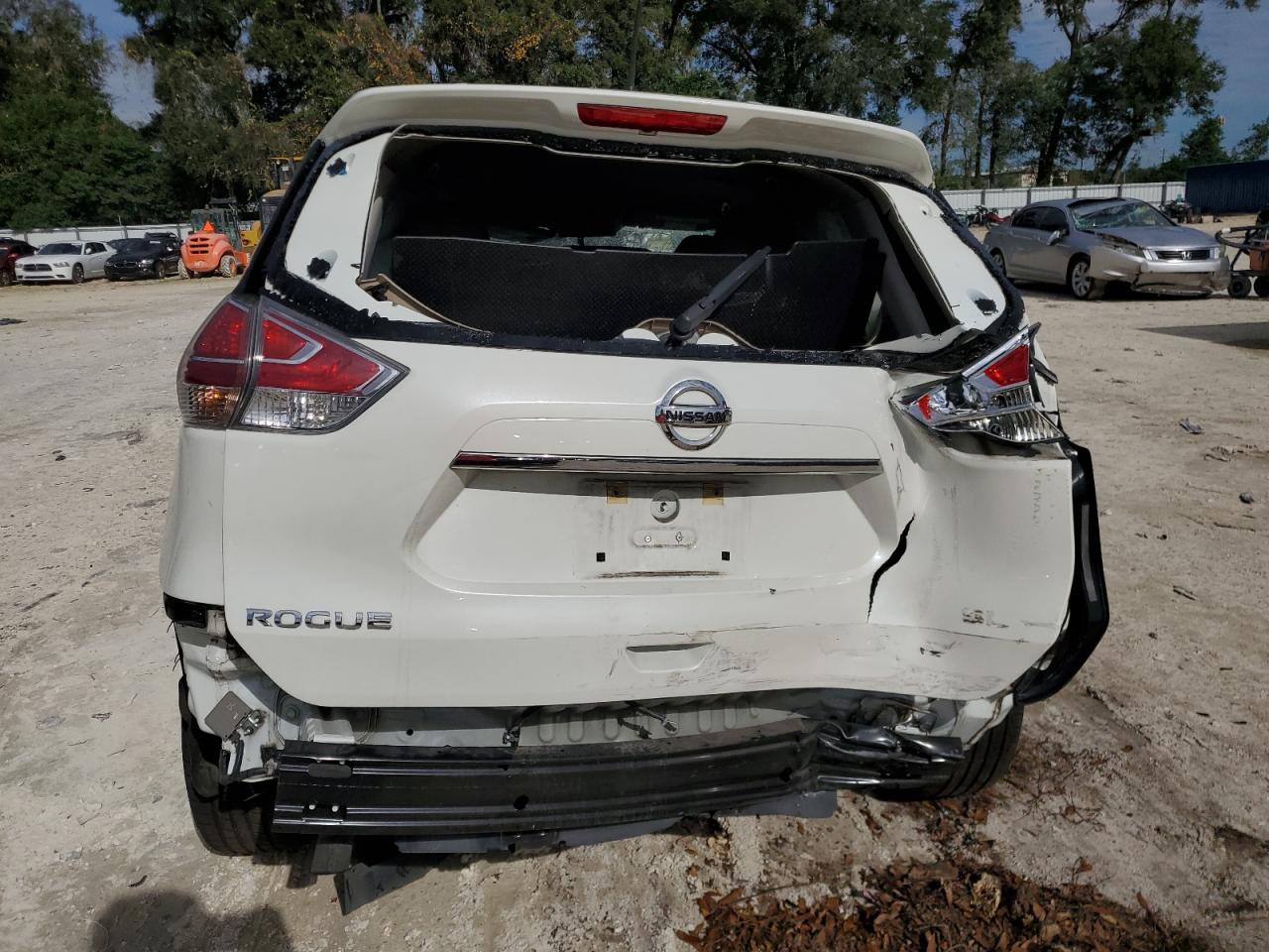 2015 Nissan Rogue S VIN: 5N1AT2MT1FC850735 Lot: 79097233