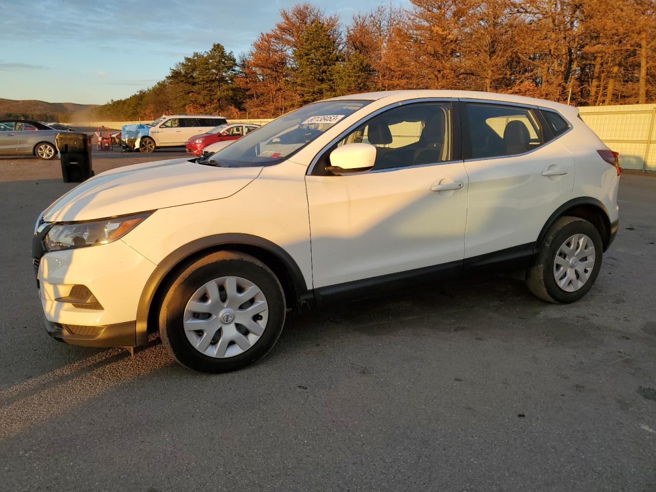 2020 Nissan Rogue - Image 1