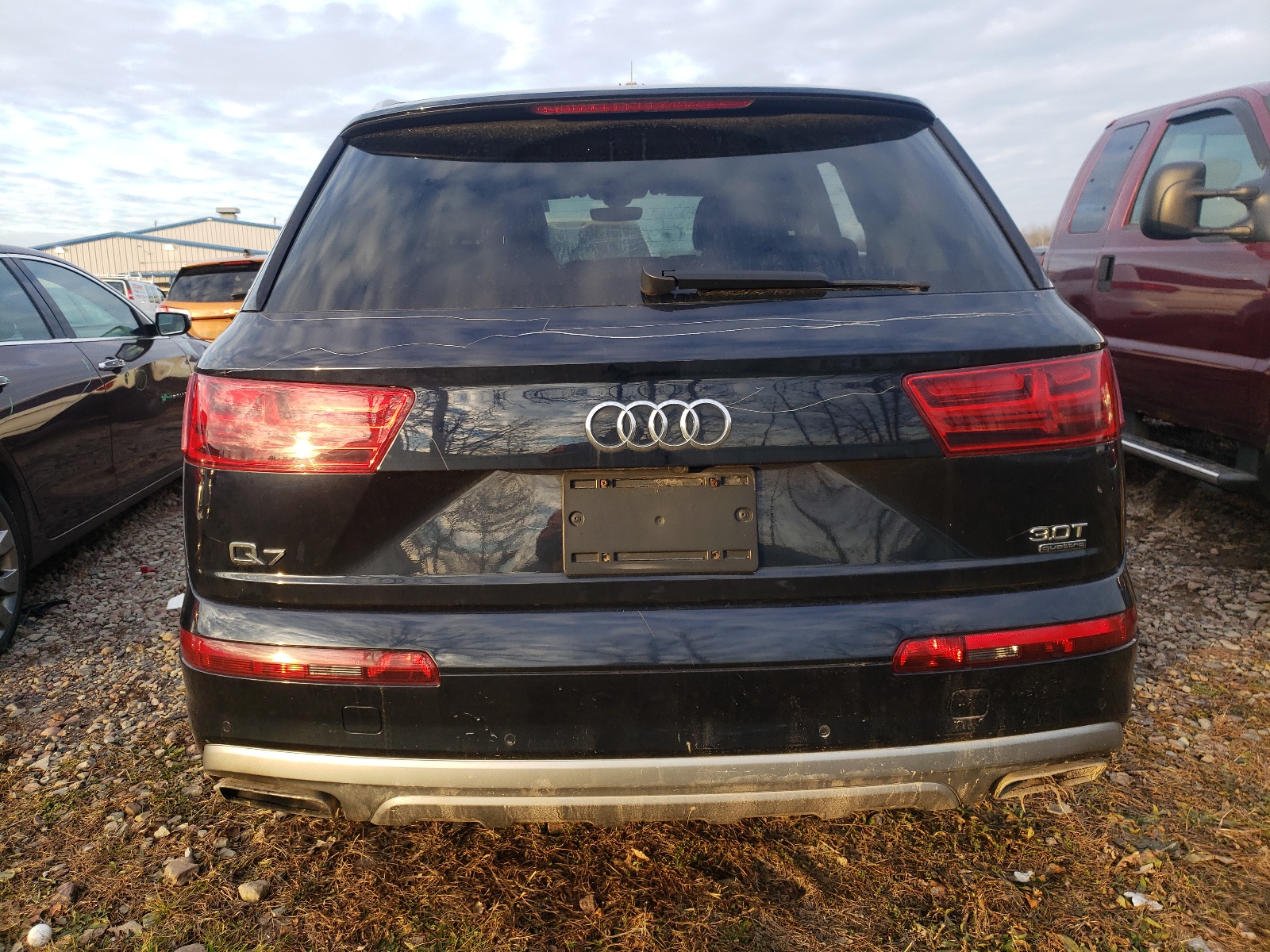 WA1LAAF75HD052128 2017 Audi Q7 Premium Plus