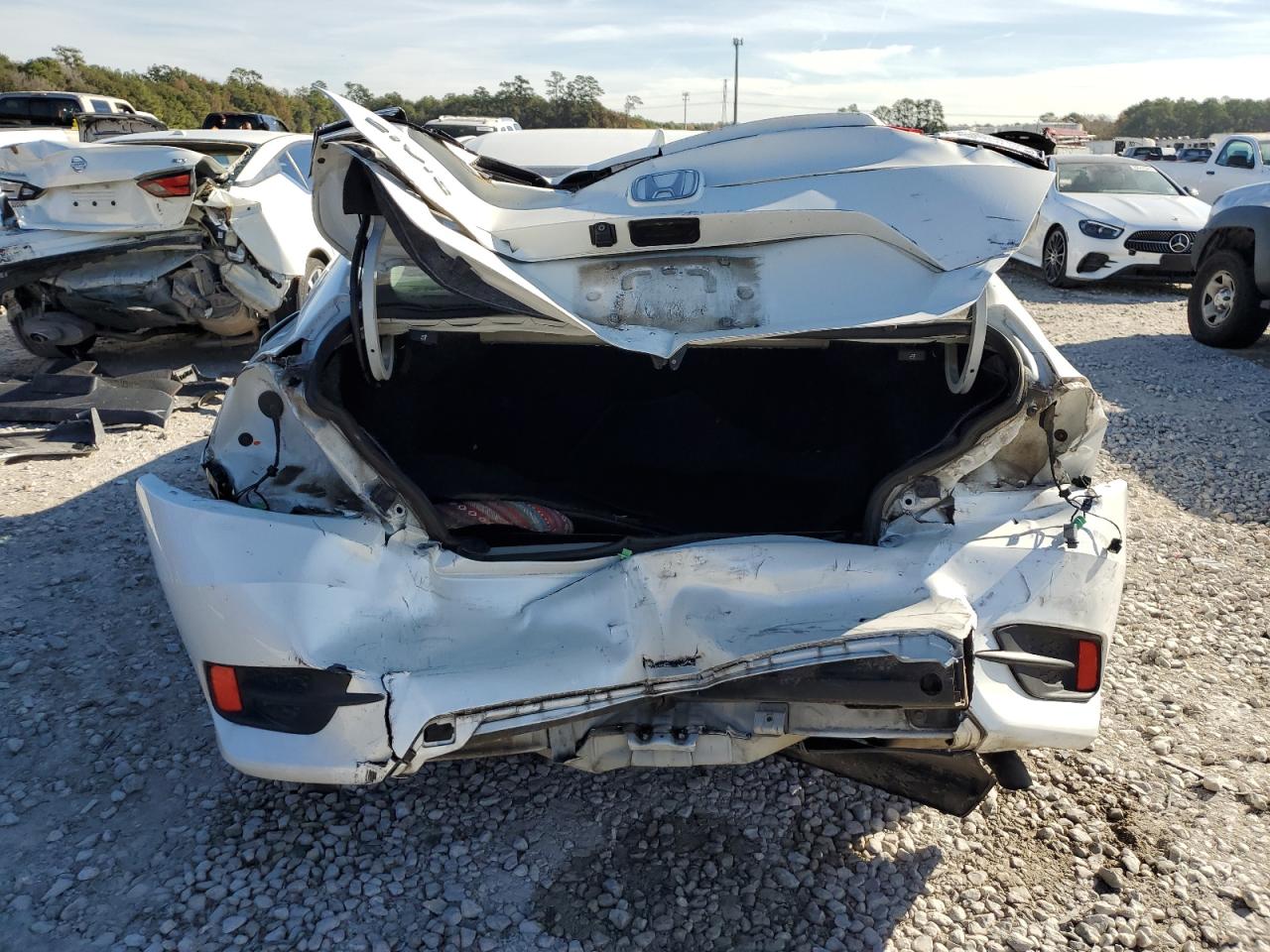 2HGFC1F38HH636487 2017 Honda Civic Ex