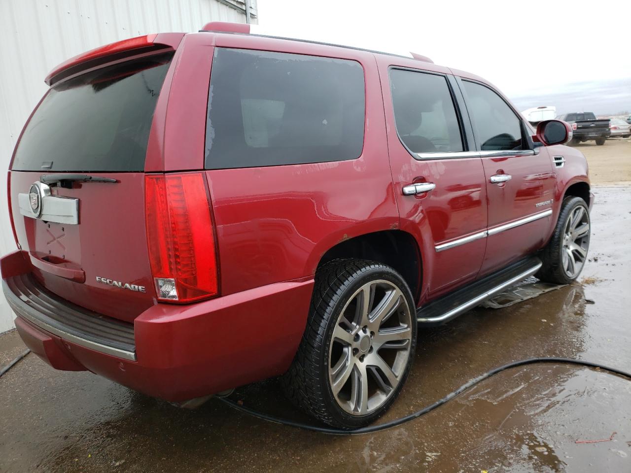 2009 Cadillac Escalade - Image 3