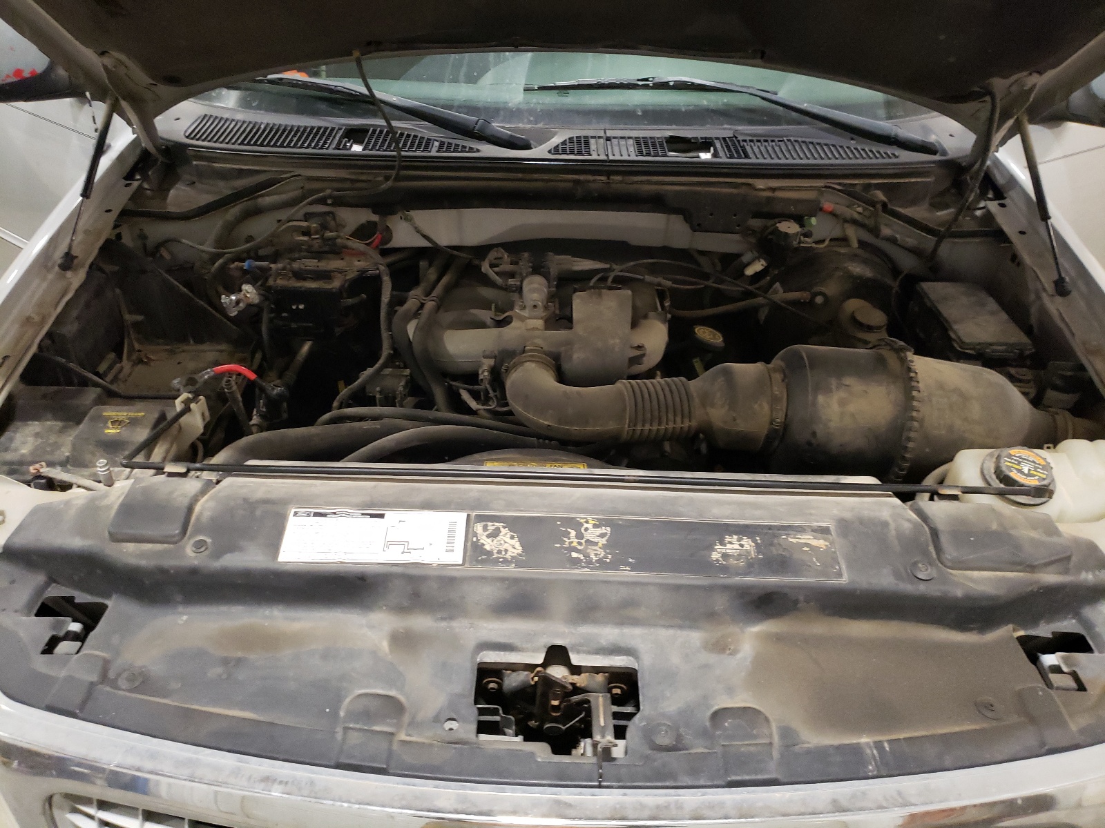 1FTZX1728YKB49546 2000 Ford F150