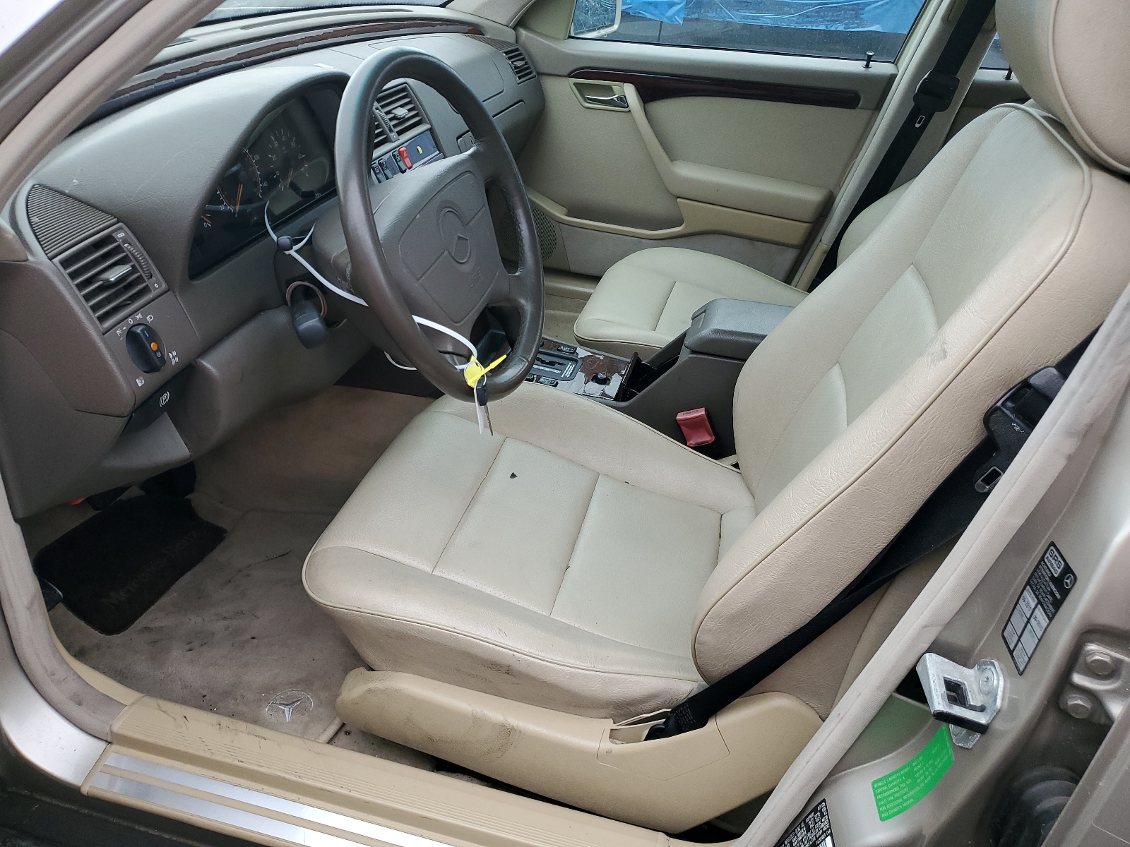 WDBHA22E7SF292281 1995 Mercedes-Benz C 220