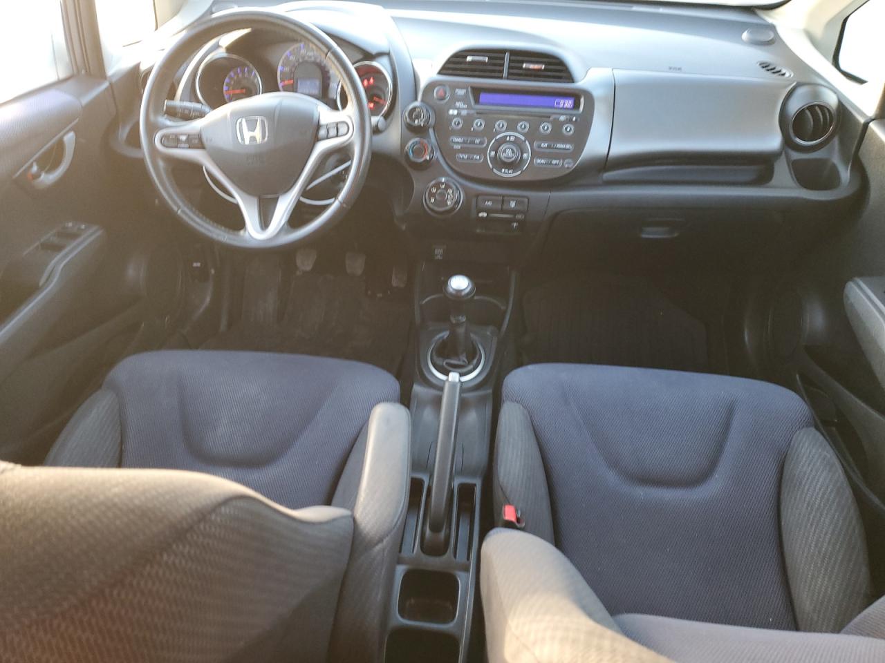 2013 Honda Fit - Image 8