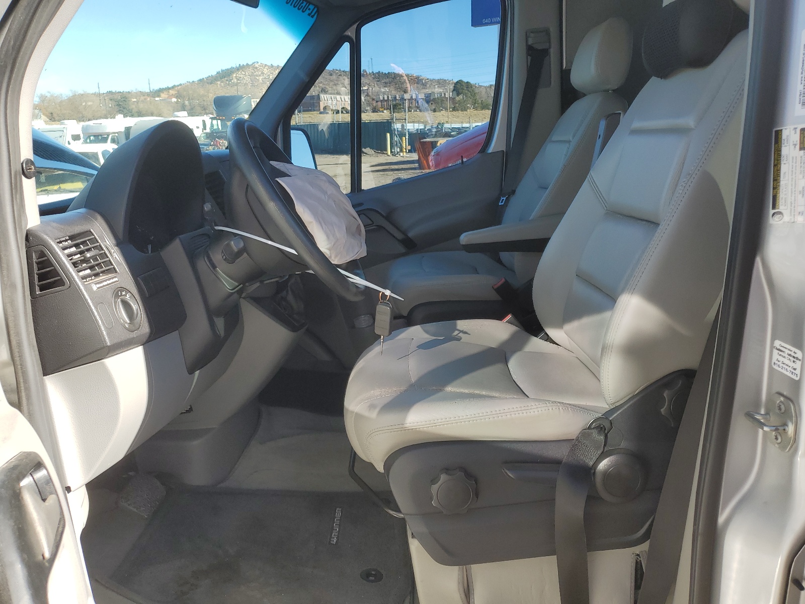 WD3PE8DC5E5862086 2014 Mercedes-Benz Sprinter 2500