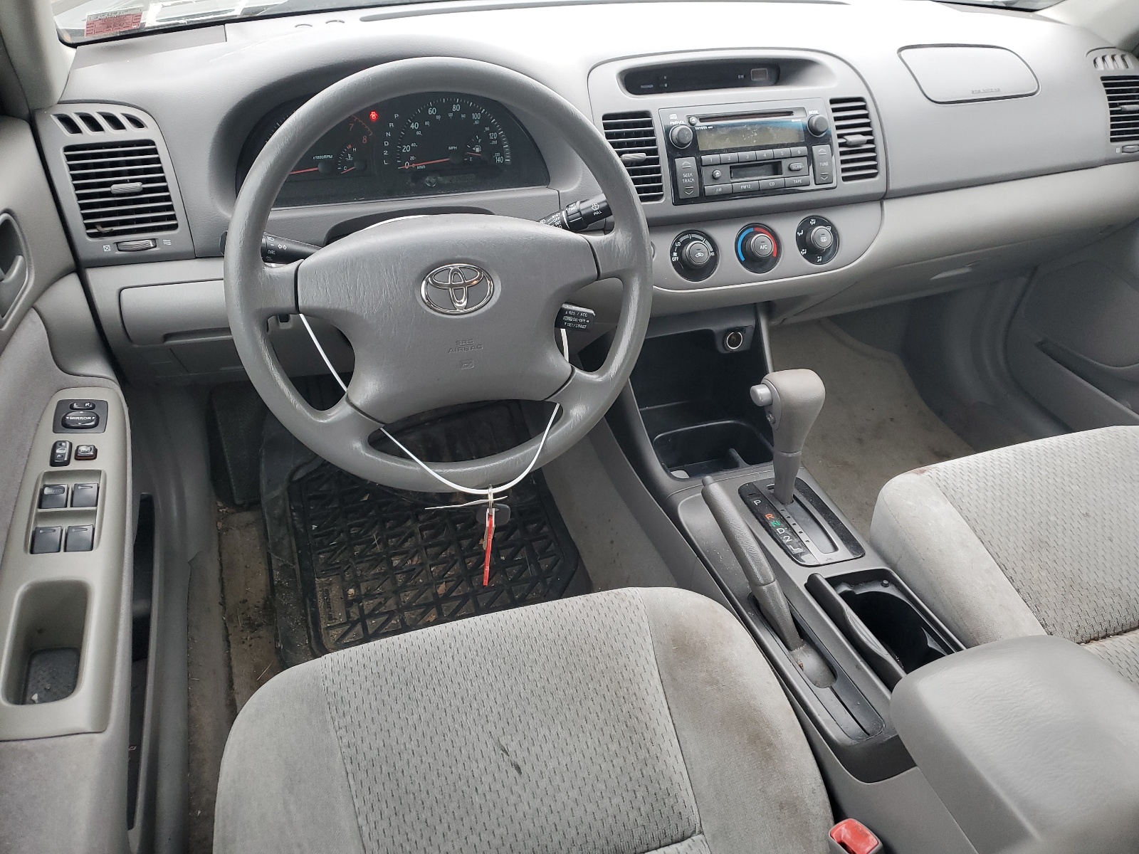 4T1BE32K34U871625 2004 Toyota Camry Le