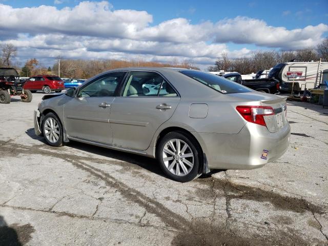  TOYOTA CAMRY 2014 Бежевий