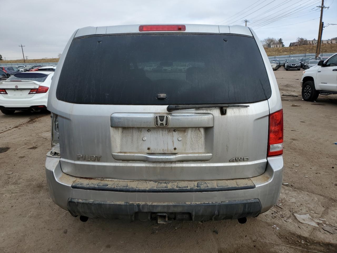 2011 Honda Pilot Lx VIN: 5FNYF4H27BB103208 Lot: 80593453