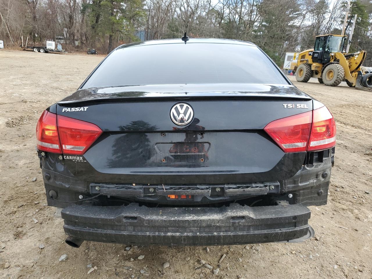 2014 Volkswagen Passat Sel VIN: 1VWCT7A32EC044381 Lot: 82102603