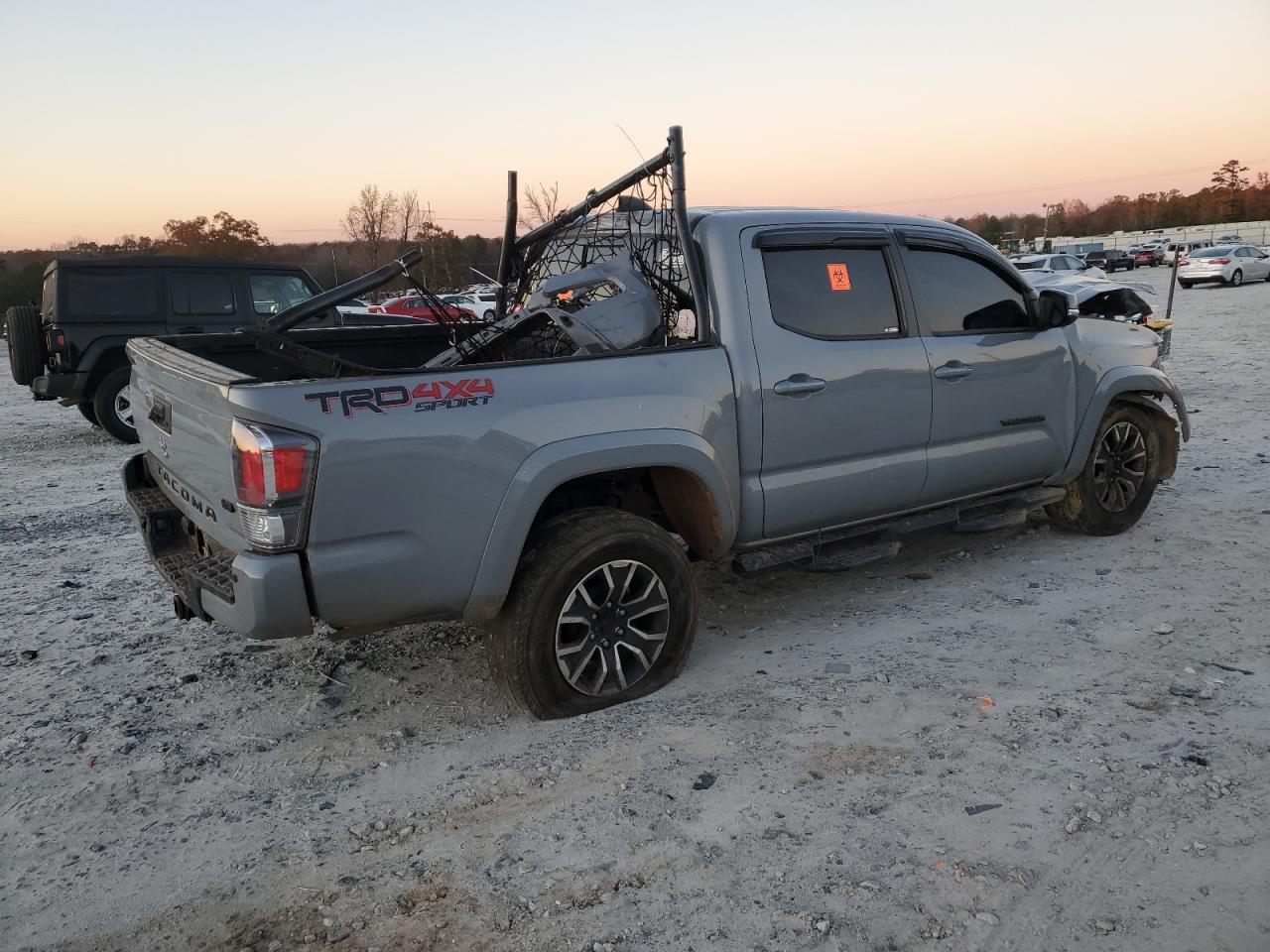 2020 Toyota Tacoma - Image 3