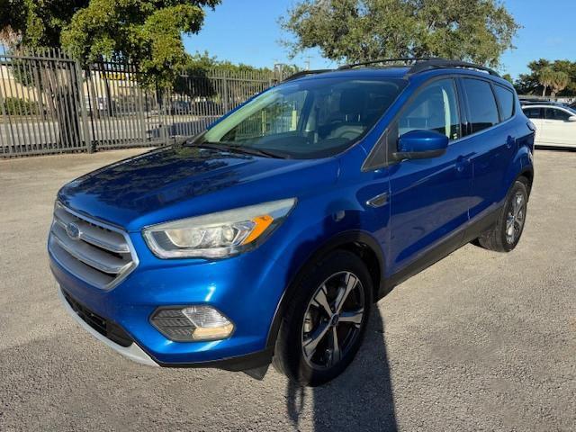 Parquets FORD ESCAPE 2017 Blue