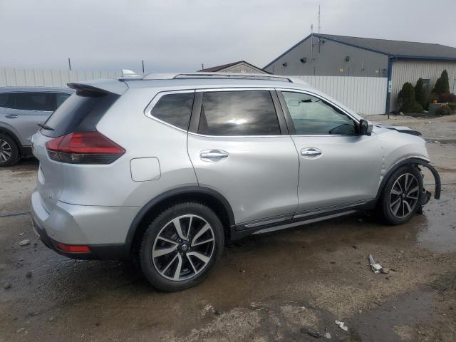  NISSAN ROGUE 2019 Srebrny