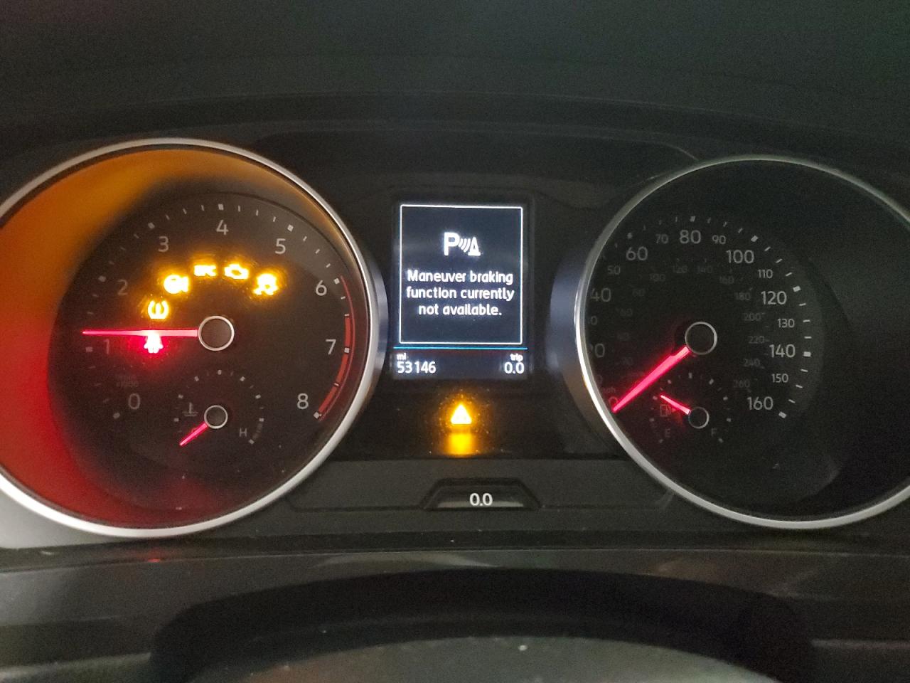 2021 Volkswagen Tiguan - Image 9