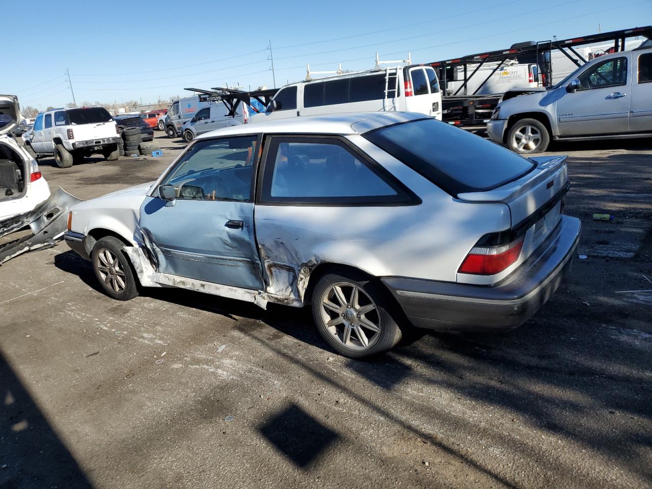 1989 Ford Escort - Image 2