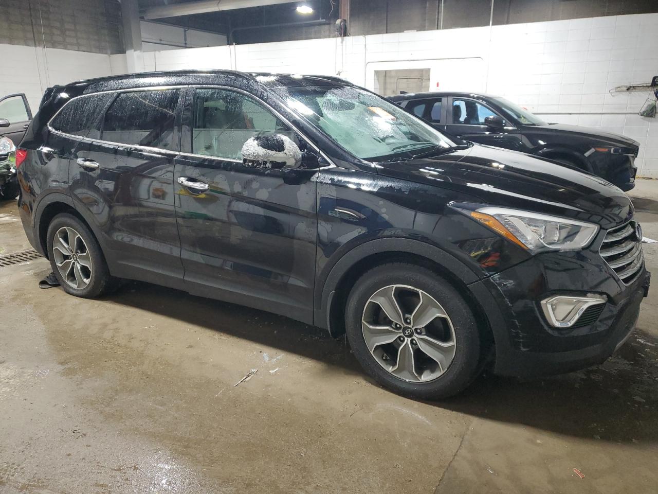 2014 Hyundai Santa Fe - Image 4