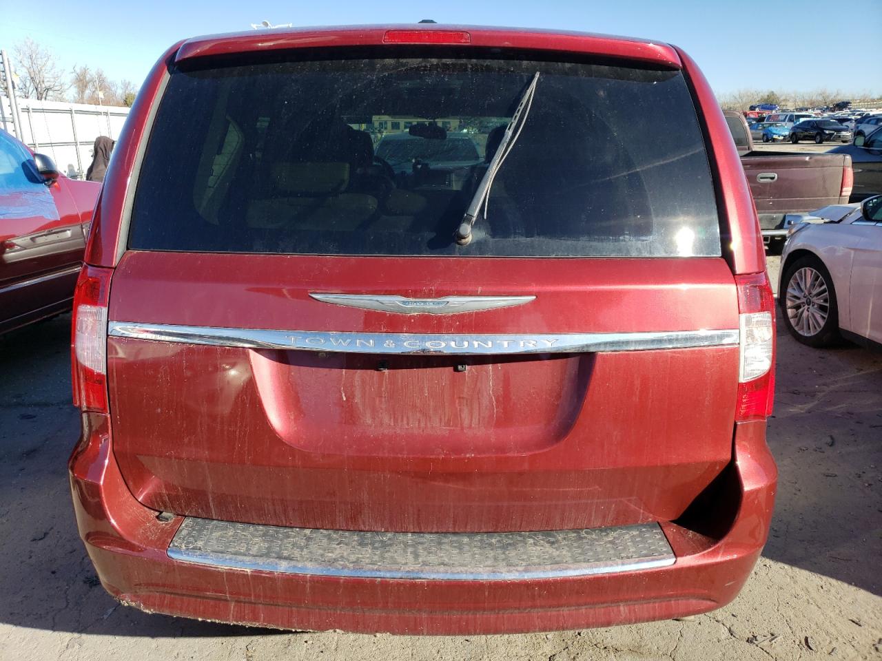 VIN 2C4RC1BG8FR546820 2015 CHRYSLER MINIVAN no.6