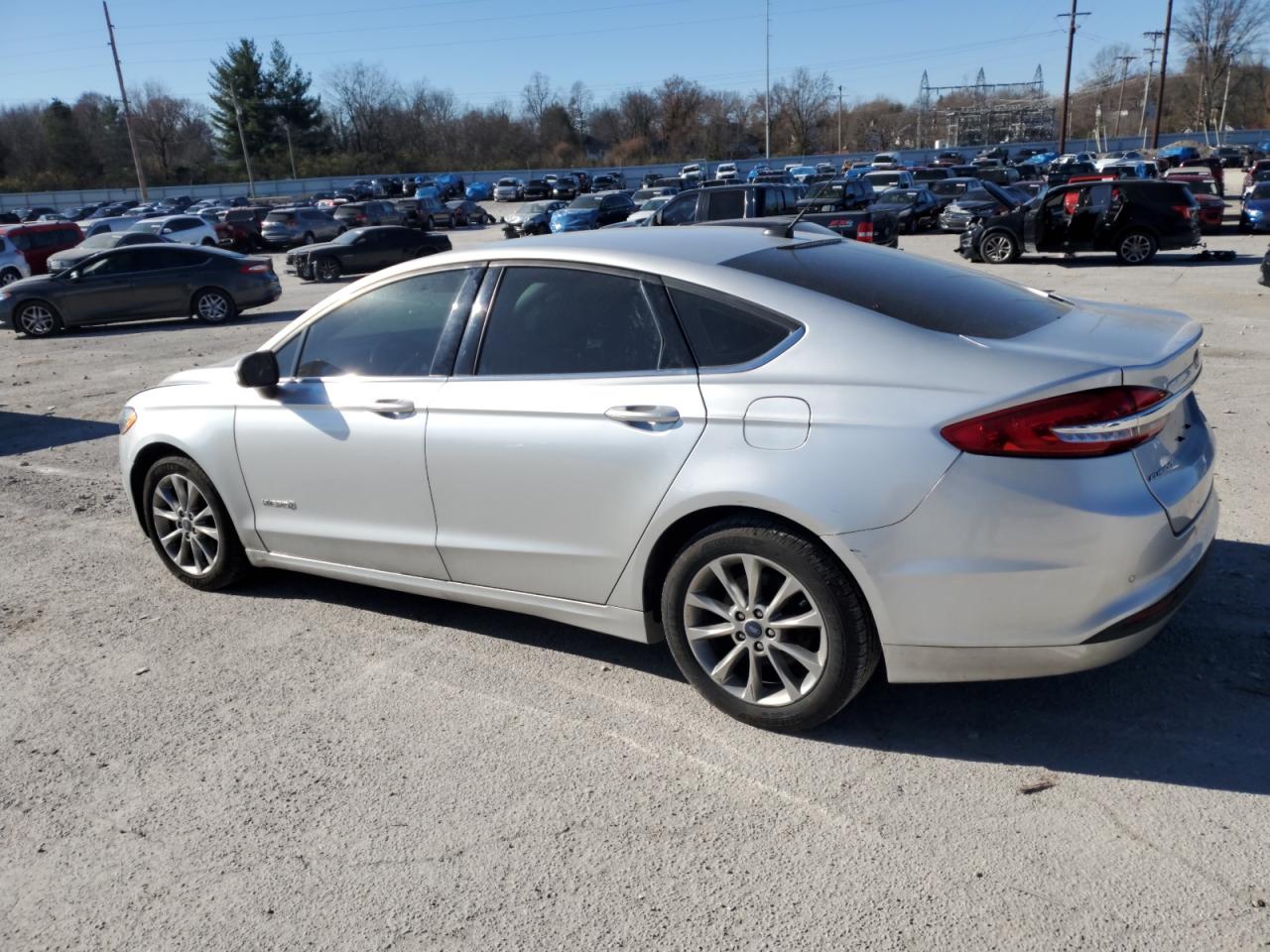 2017 Ford Fusion - Image 2